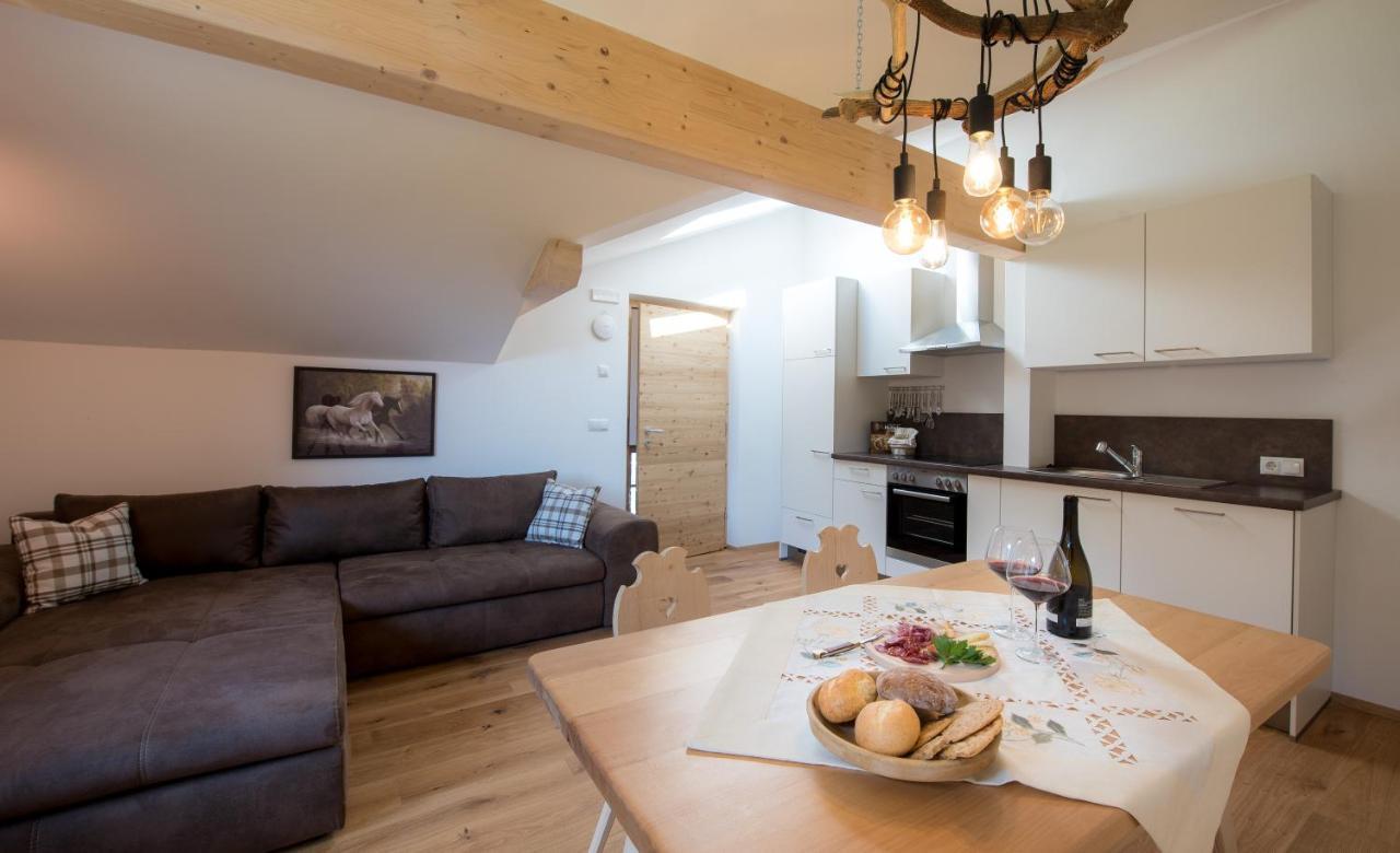 Seebacher Apartments Sarentino Bagian luar foto